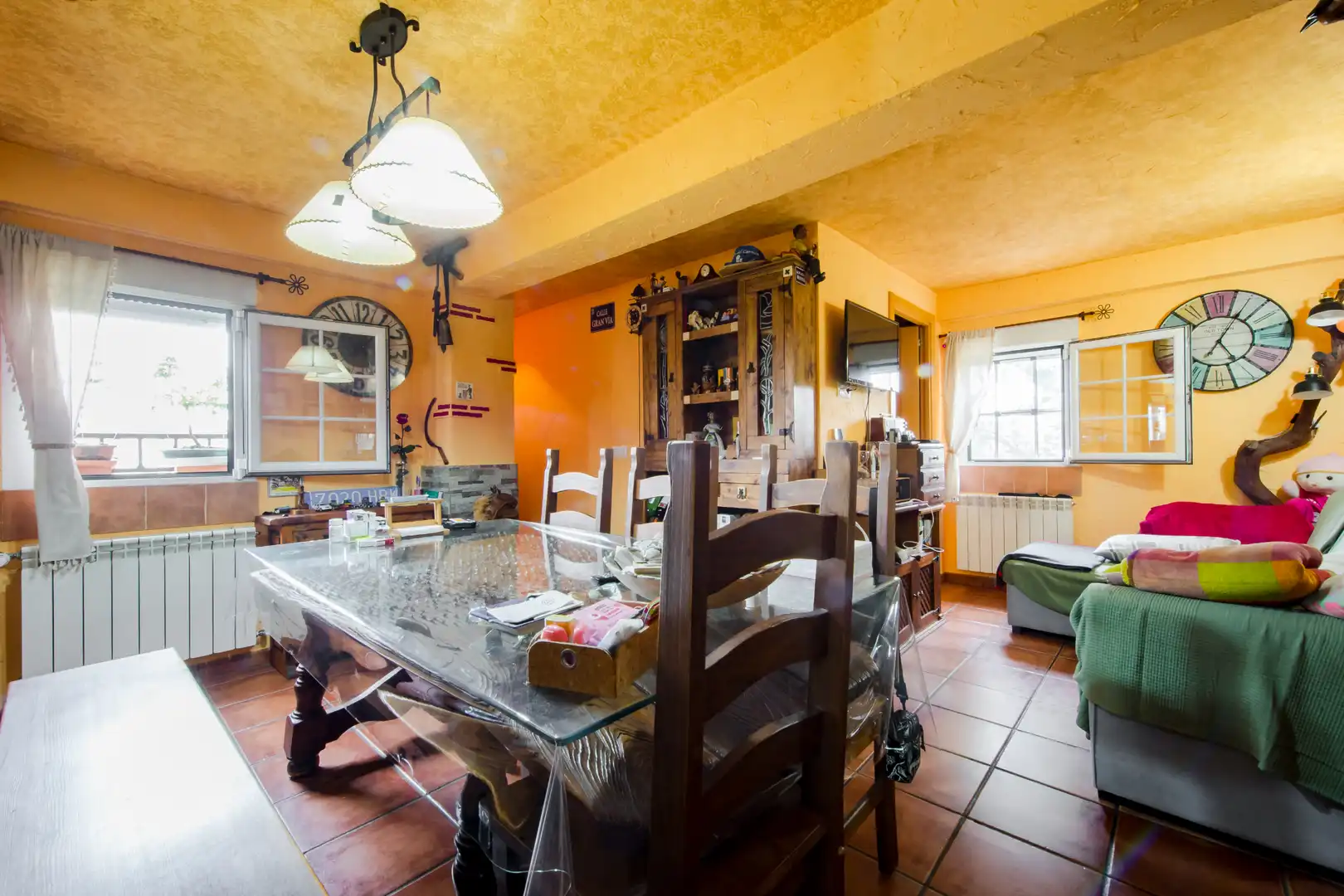 Dining room of Flat for sale in  Madrid Capital  with Heating and Furnished
