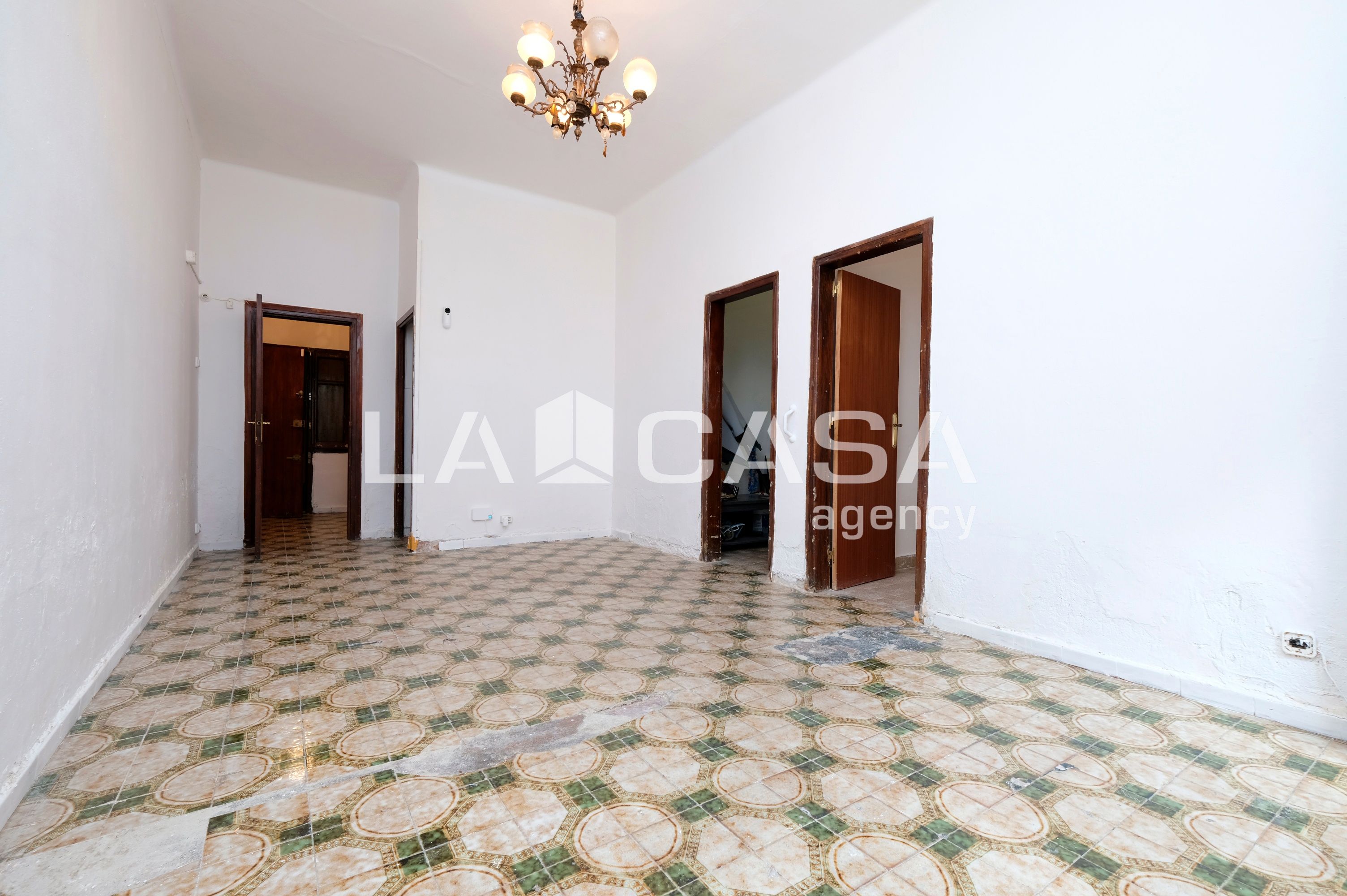 Flat for sale in  Barcelona Capital  with Terrace
