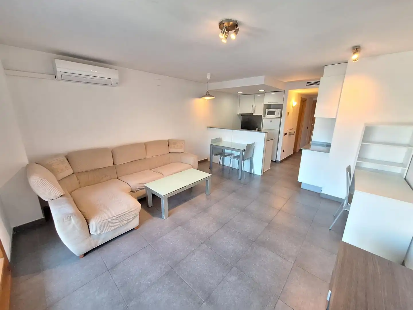 Sala de estar de Piso de alquiler en Igualada con Aire acondicionado, Calefacción y Terraza