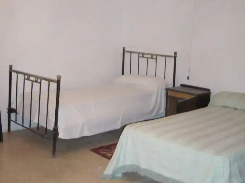Habitación de Casa adosada en venta en Huesa del Común con Amueblado