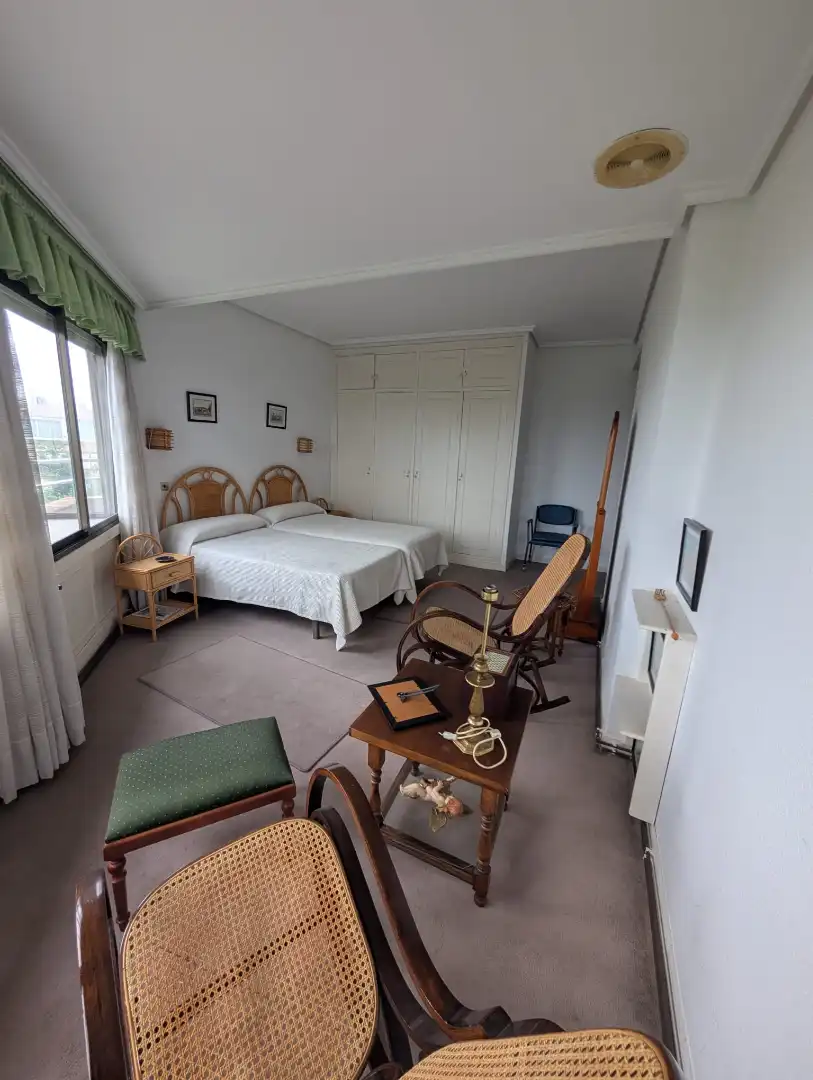 Habitación de Piso en venta en Santander con Calefacción, Terraza y Trastero