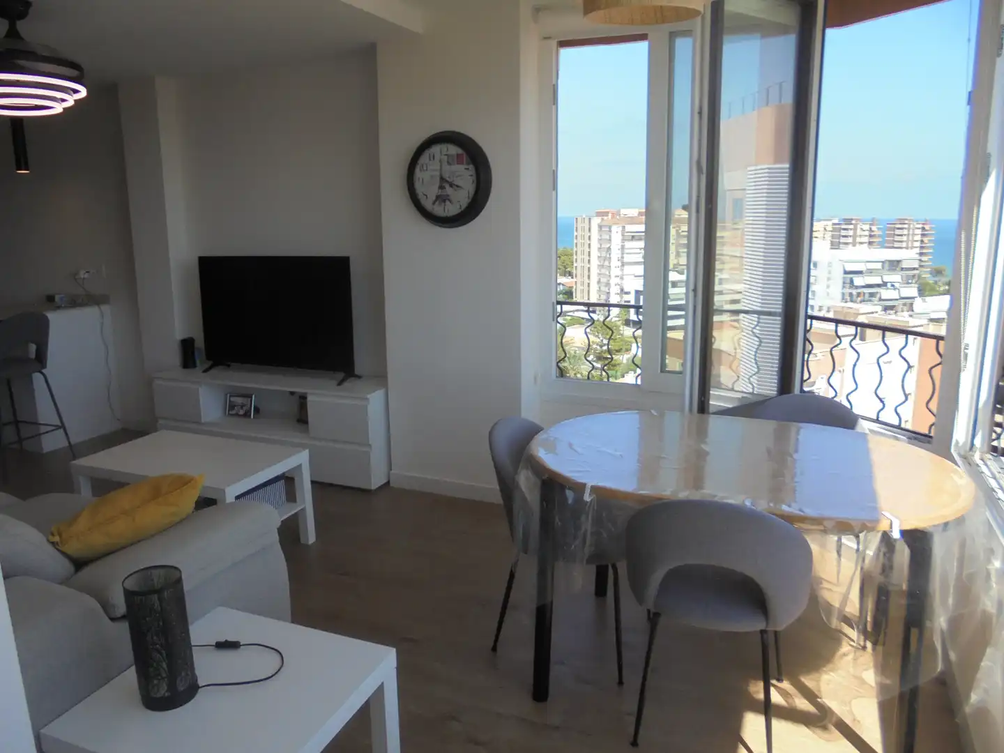Sala de estar de Apartamento en venta en Benicasim / Benicàssim con Aire acondicionado, Terraza y Amueblado