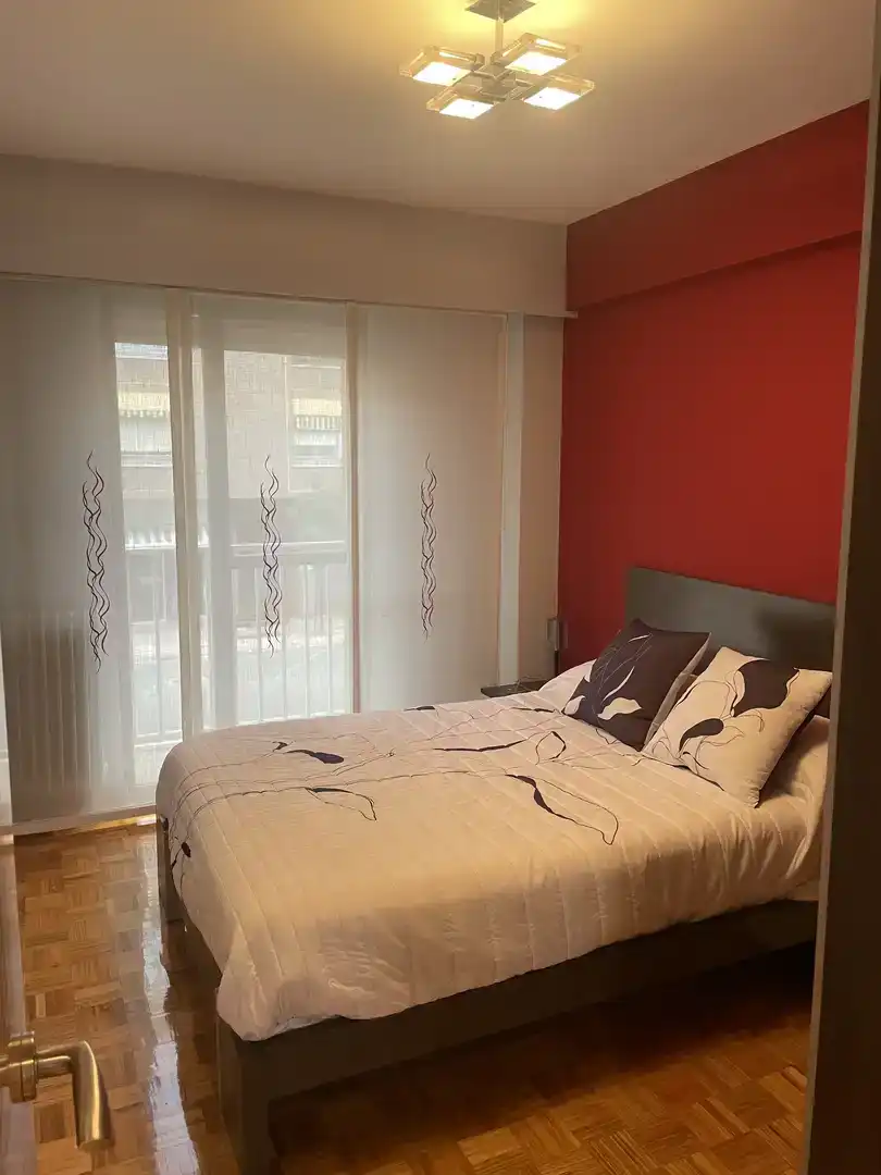 Schlafzimmer von Wohnung zur Miete in  Logroño mit Parkett, Möbliert und Balkon