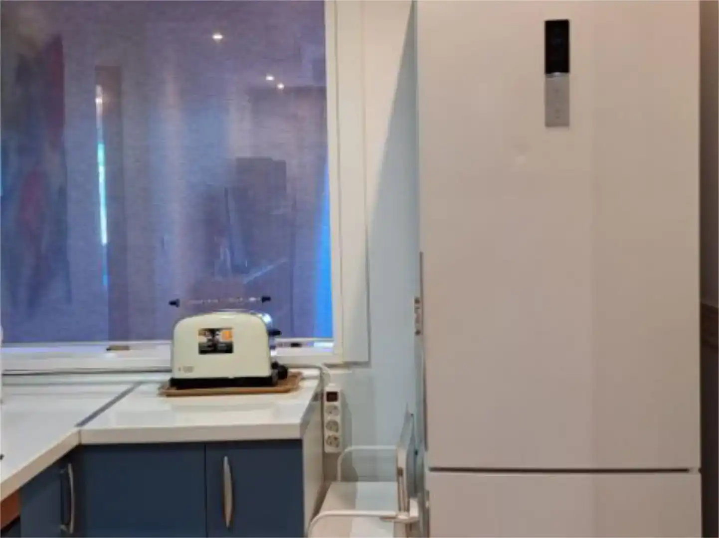 Cocina de Piso de alquiler en Marbella con Aire acondicionado, Piscina y Amueblado