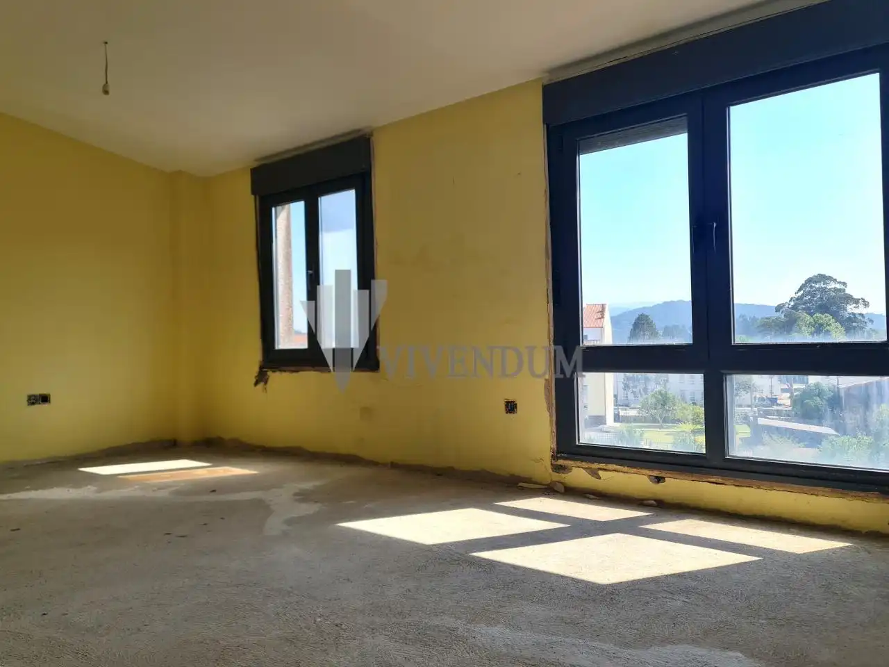 Habitación de Edificio en venta en Outes