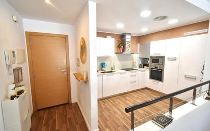 Kitchen of Flat for sale in Girona Capital  with Air Conditioner and Terrace