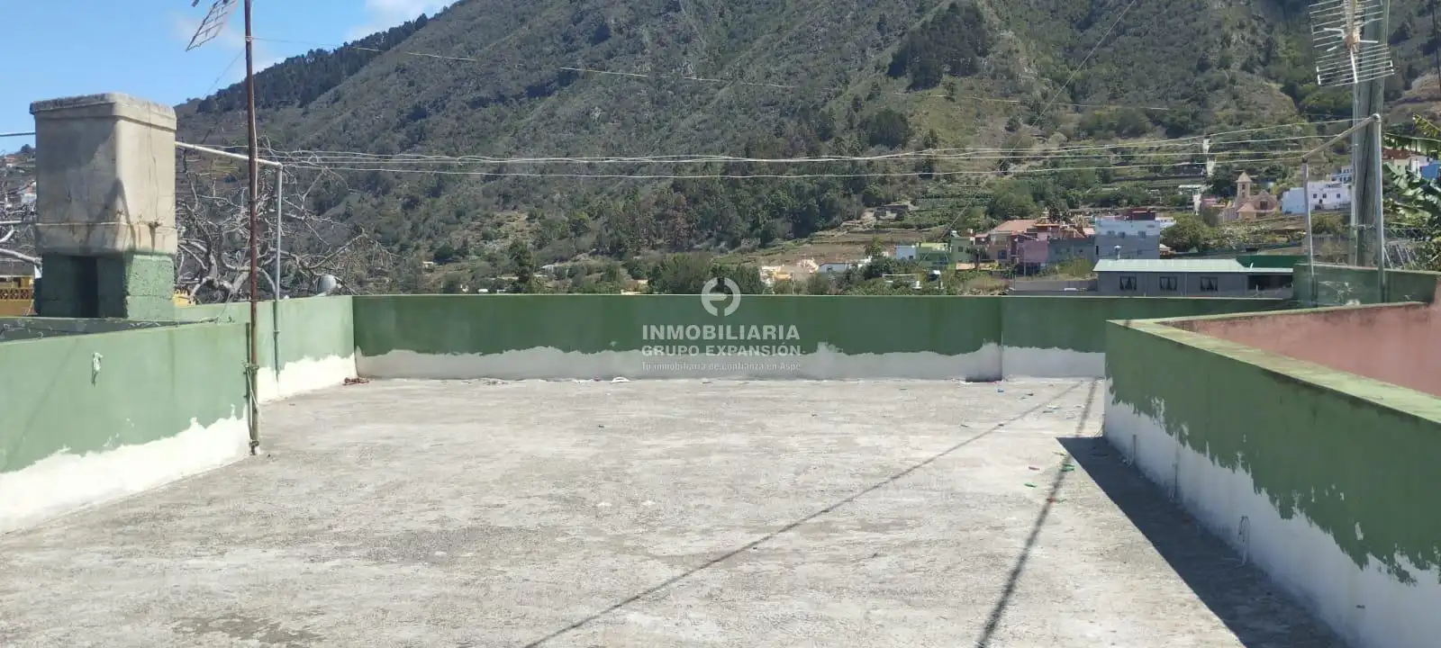 Vista exterior de Casa o xalet en venda en La Orotava amb Terrassa i Traster