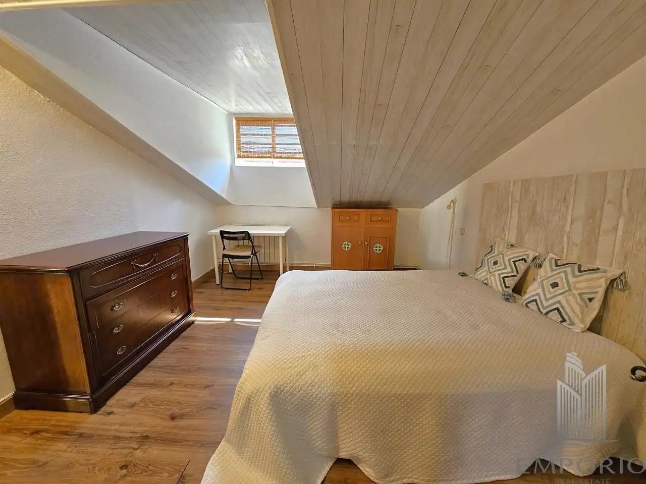 Flat for rent in Del Espejo, Palacio