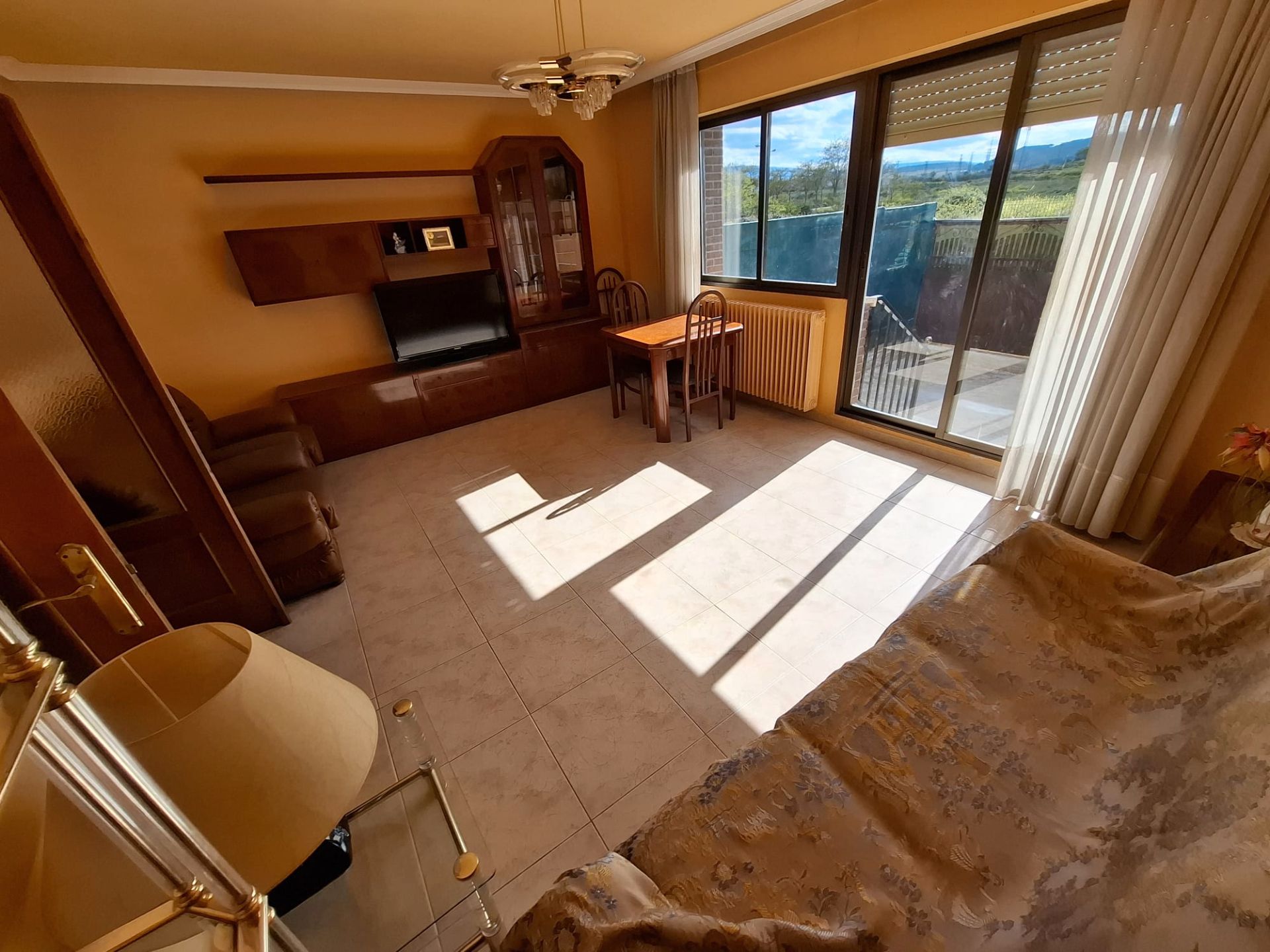 Living room of Single-family semi-detached for sale in  Logroño  with Heating, Private garden and Terrace