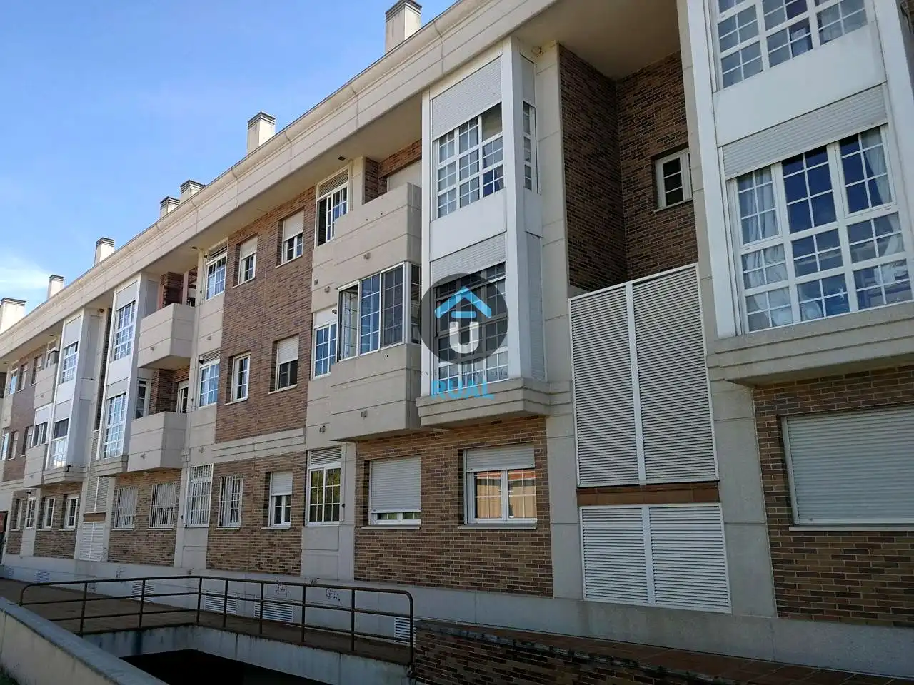 Vista exterior de Pis de lloguer en Villanueva de la Cañada amb Aire condicionat, Calefacció i Terrassa