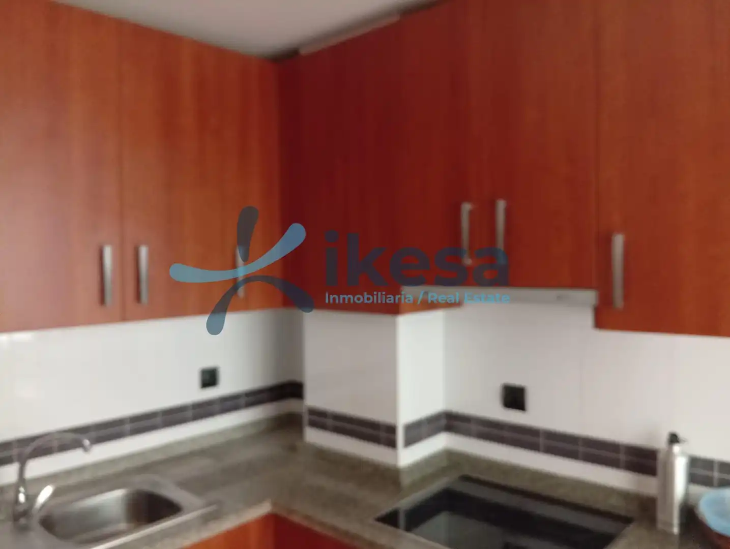 Cocina de Apartamento en venta en Almería con Piscina comunitaria