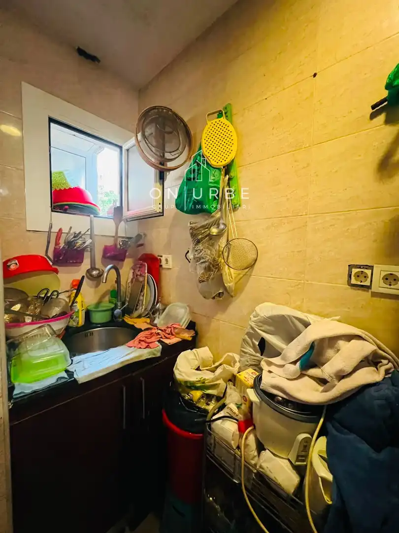 Cuina de Pis en venda en Montcada i Reixac amb Aire condicionat i Moblat