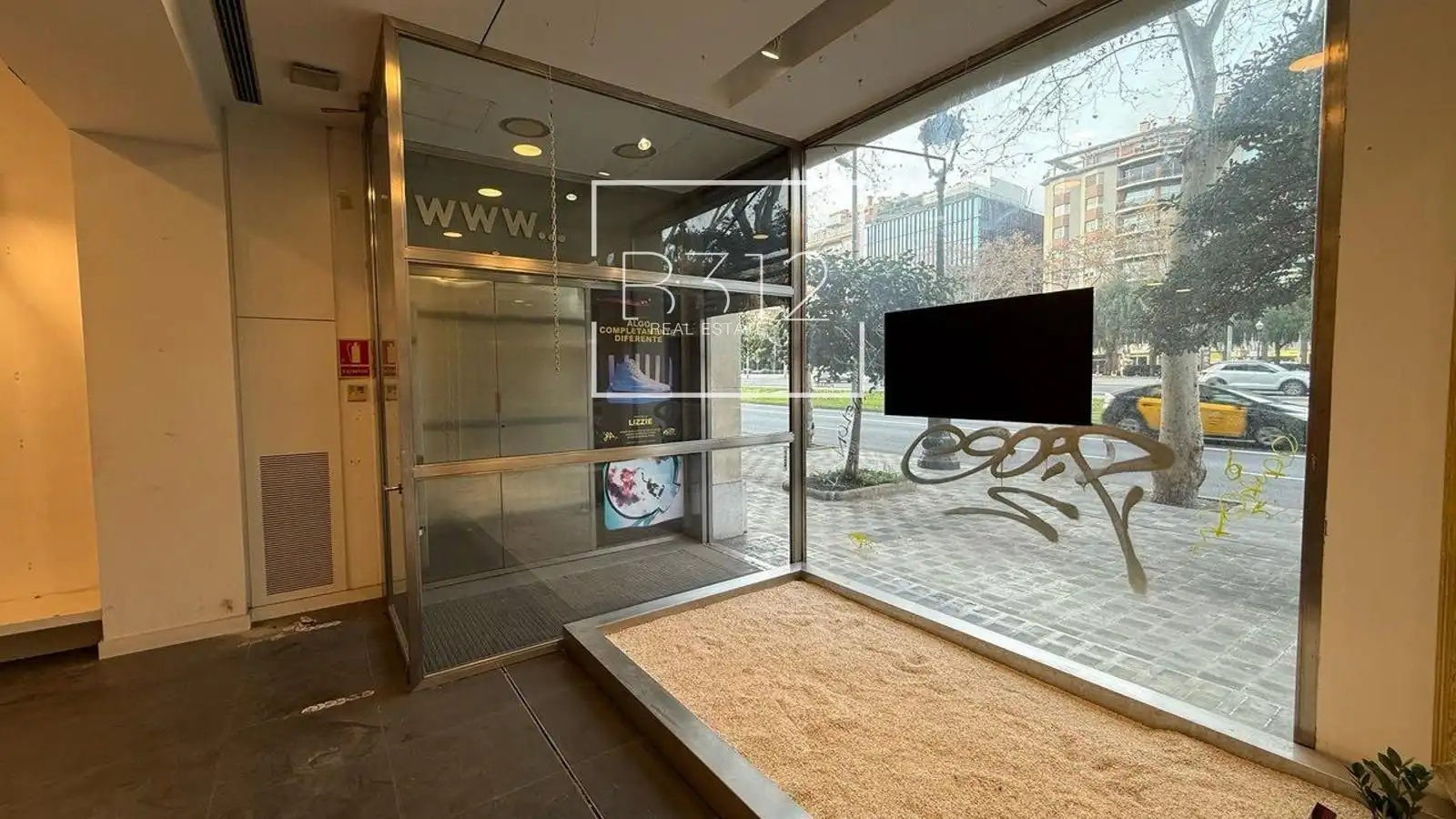 Commercial properties for rent in Barcelona  with Air Conditioner