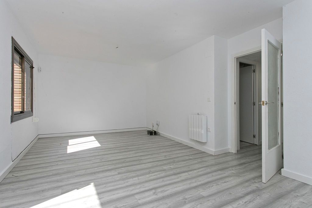 Flat for sale in Vilanova i la Geltrú  with Heating and Parquet flooring