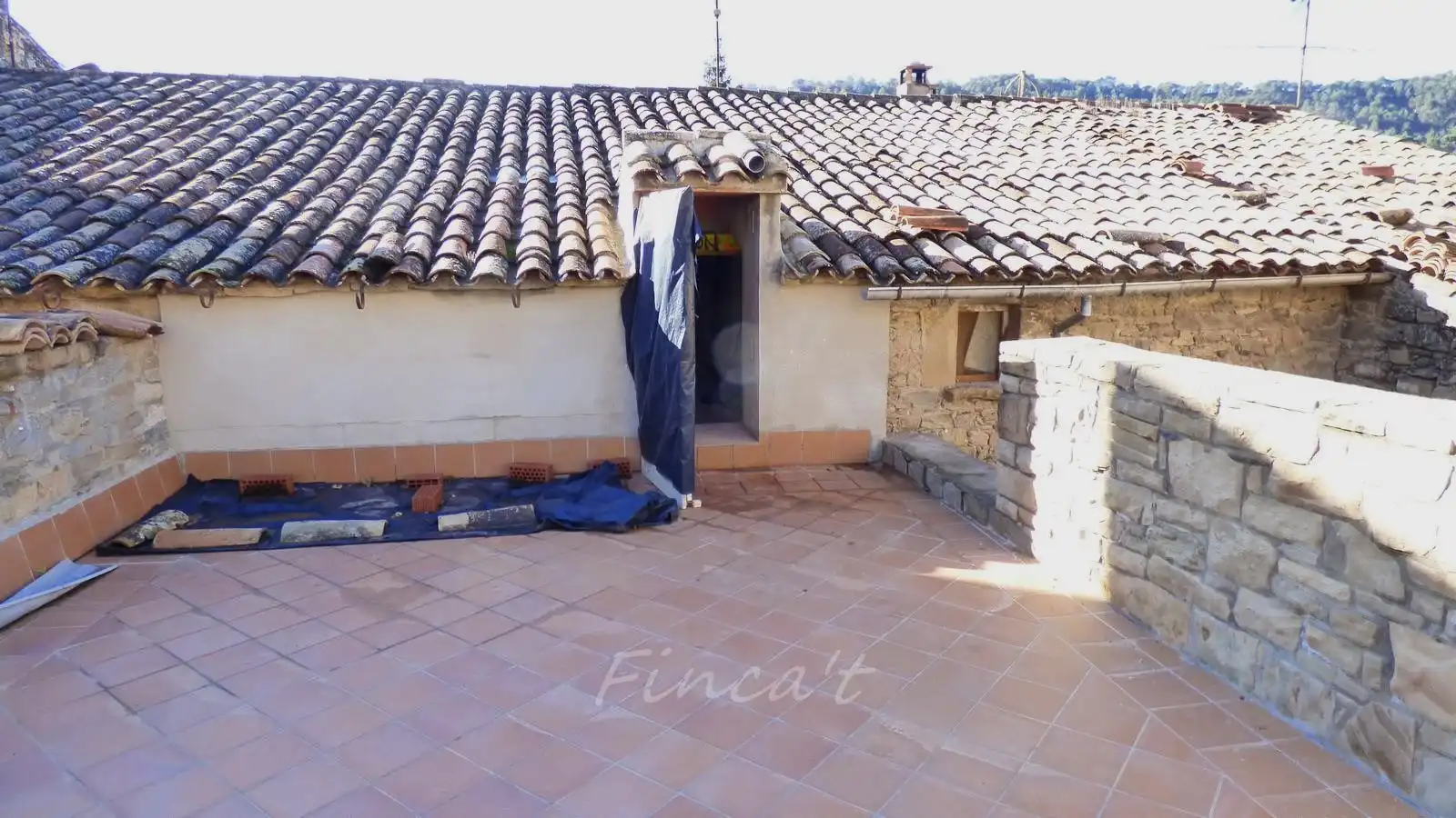Vista exterior de Casa adosada en venda en Monistrol de Calders amb Calefacció, Terrassa i Traster
