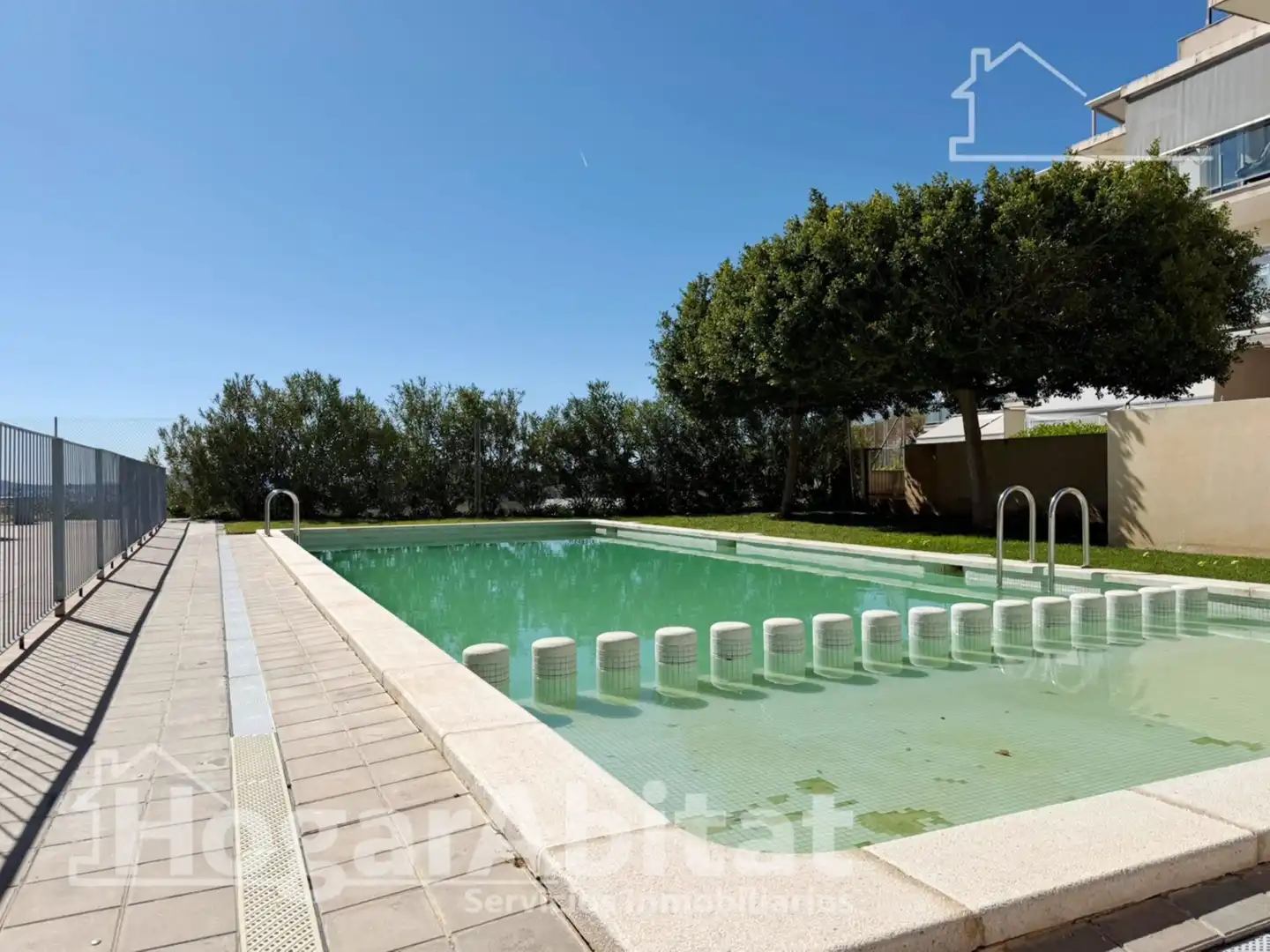 Piscina de Piso en venta en Llíria con Terraza, Trastero y Piscina comunitaria