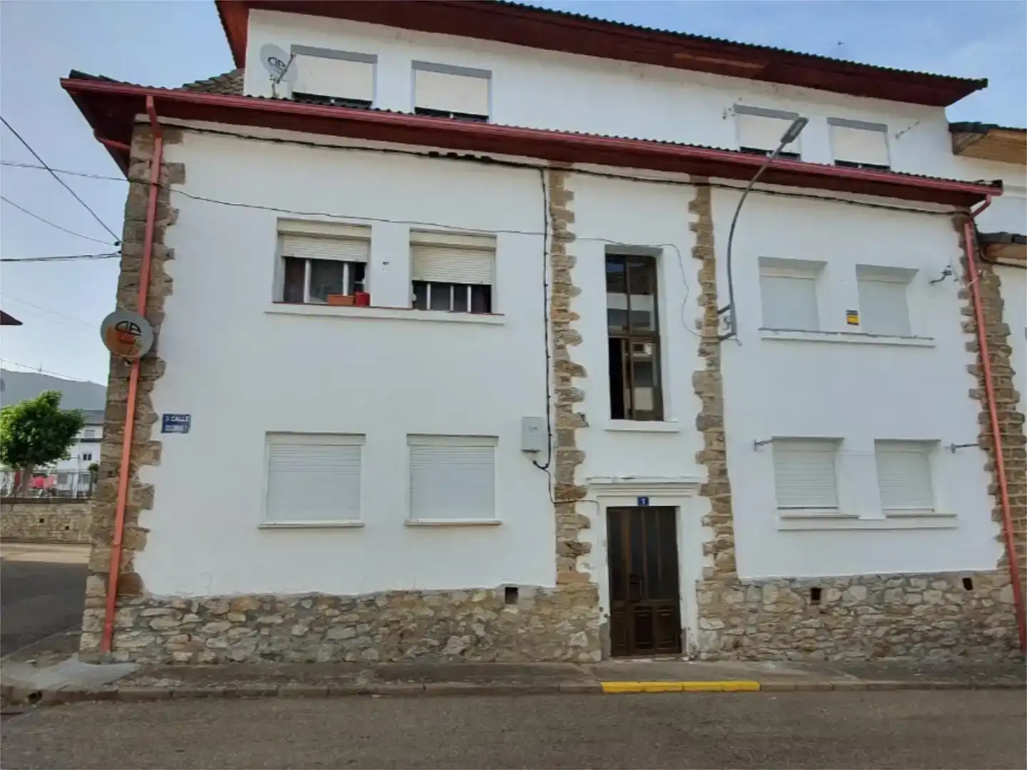 Vista exterior de Pis en venda en Sabero amb Moblat