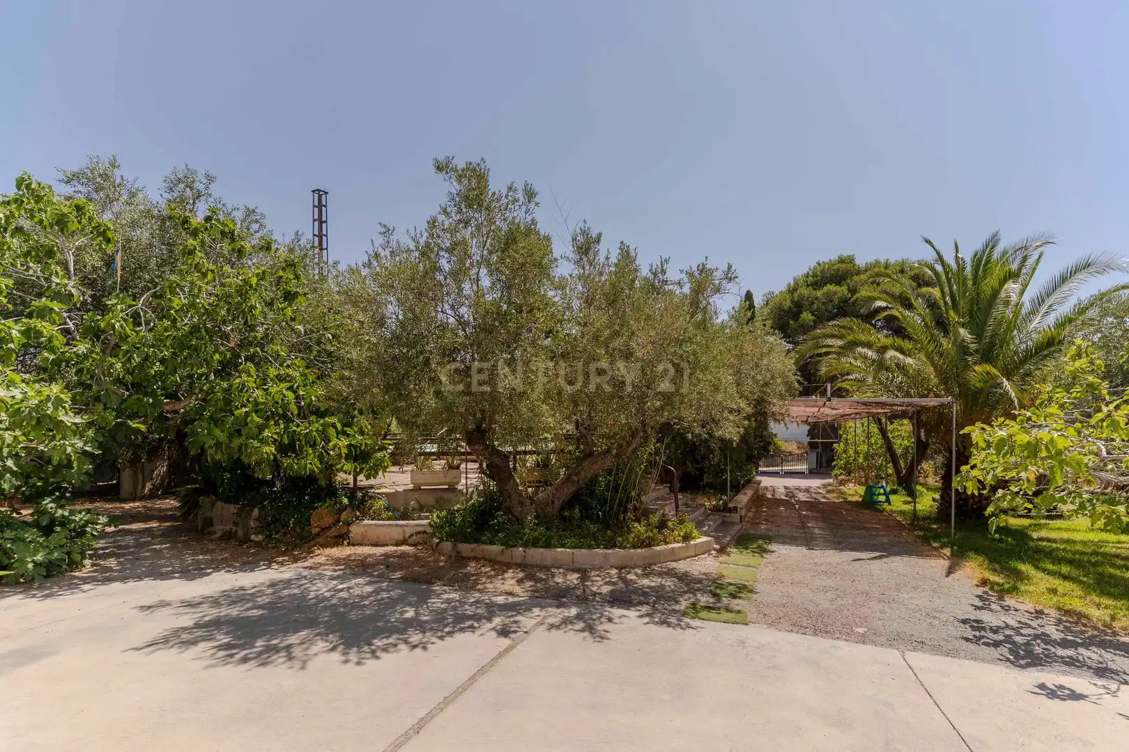 Edificio en venta en Gójar