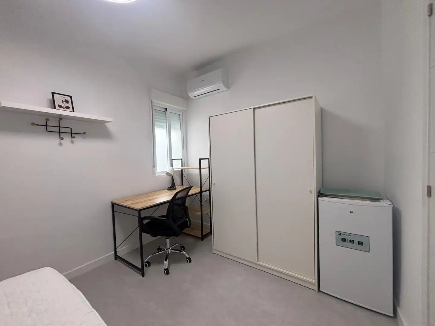 Habitació a Calle Maestro Priego López, 17, Ciudad Jardín - Zoco