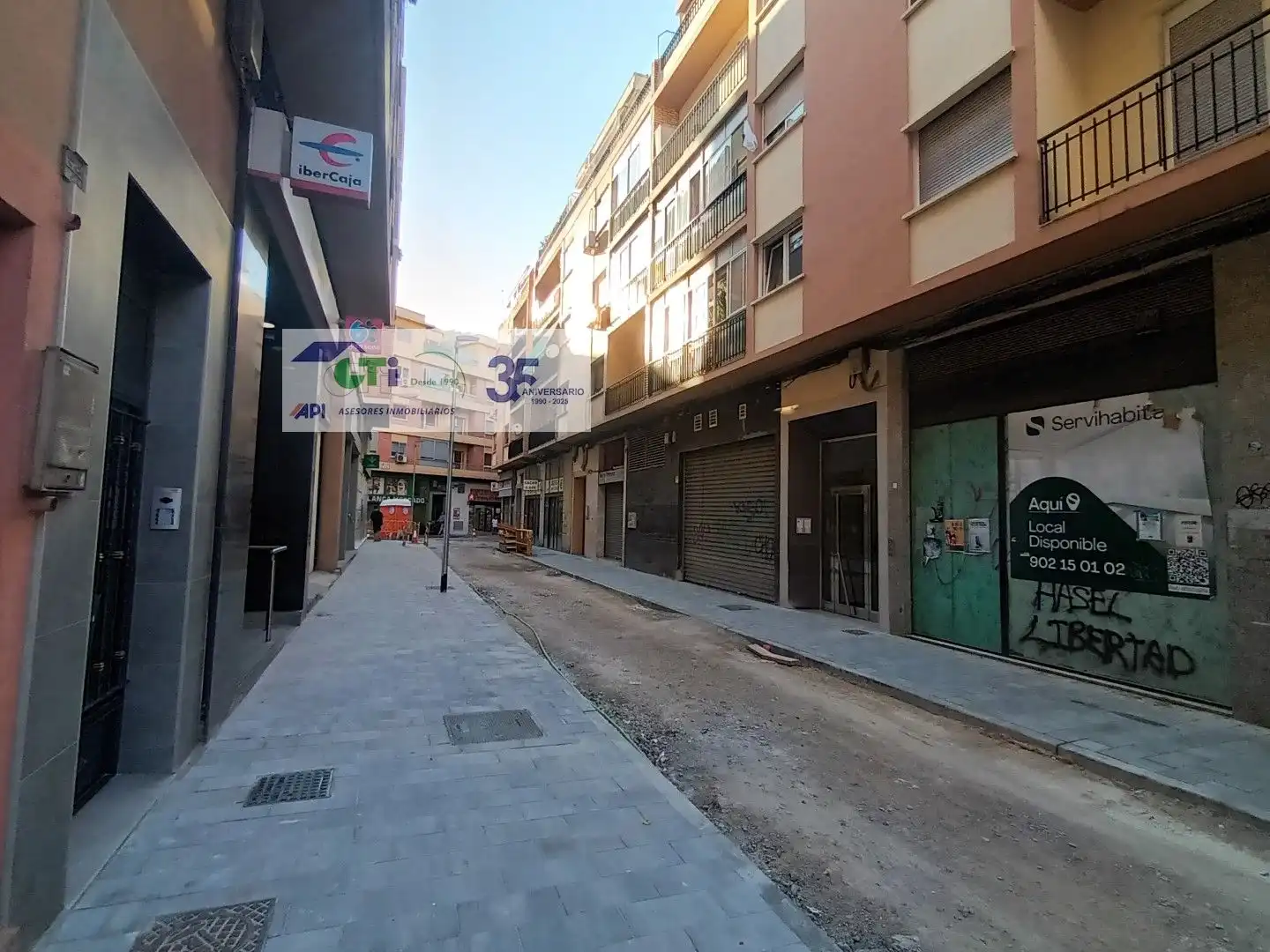 Vista exterior de Local en venta en Zaragoza