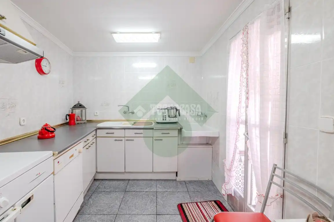 Kitchen of Houses for sale in Madrid  with Air Conditioner and Heating