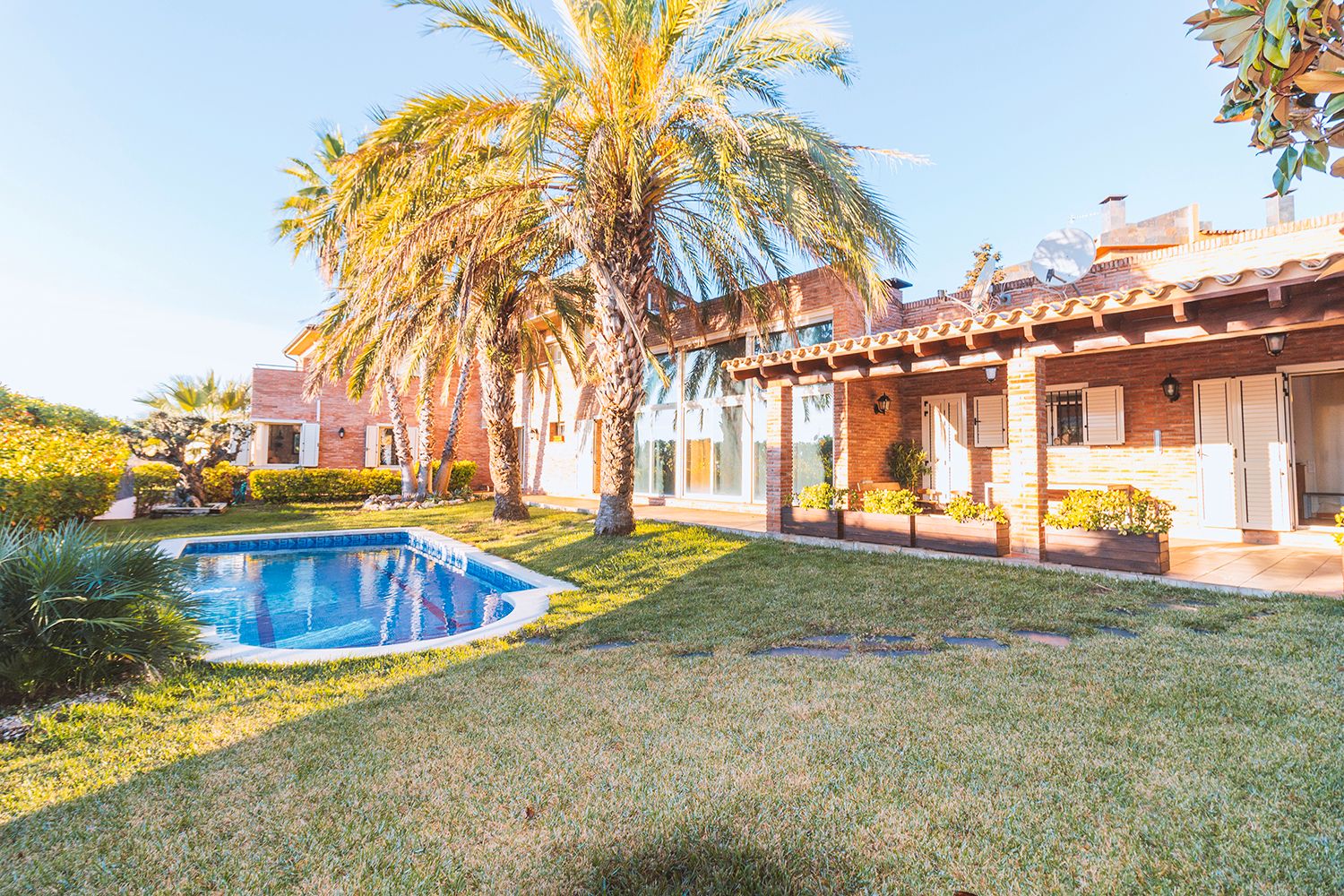 Garden of House or chalet for sale in Sant Pol de Mar  with Air Conditioner, Private garden and Swimming Pool