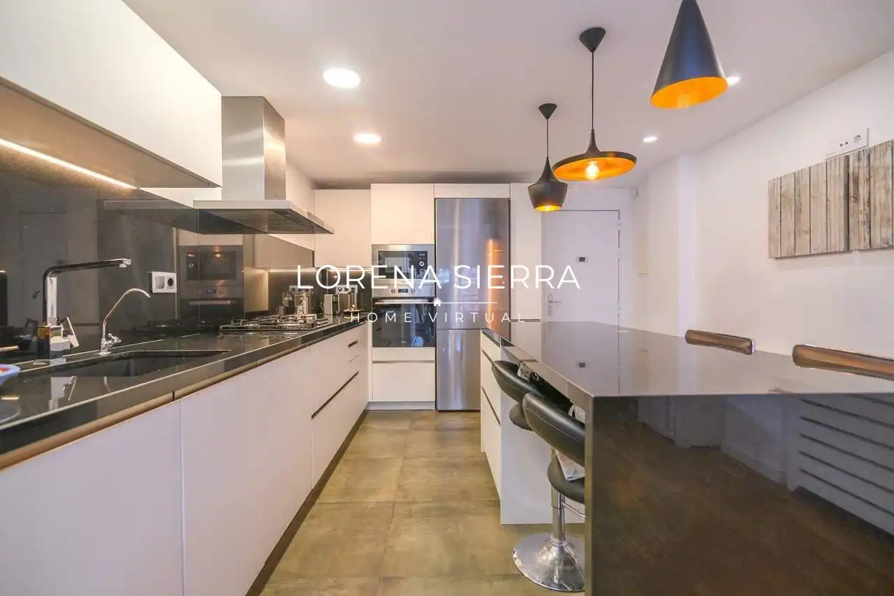 Cocina de Piso en venta en Viladecans con Aire acondicionado, Calefacción y Jardín privado