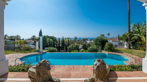 Exclusiva Villa en Río Real con Vistas Panorámicas a Gibraltar y África, imatge 2