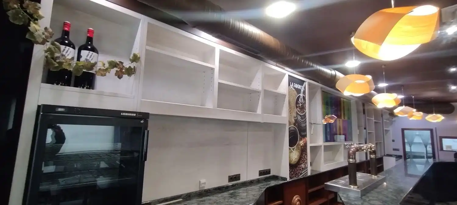 Local comercial en venta en Calle Torrente Ballester, imagen 10