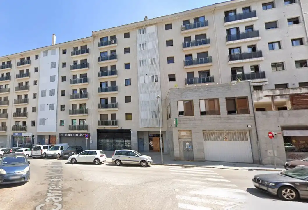 Vista exterior de Pis en venda en Vilanova i la Geltrú