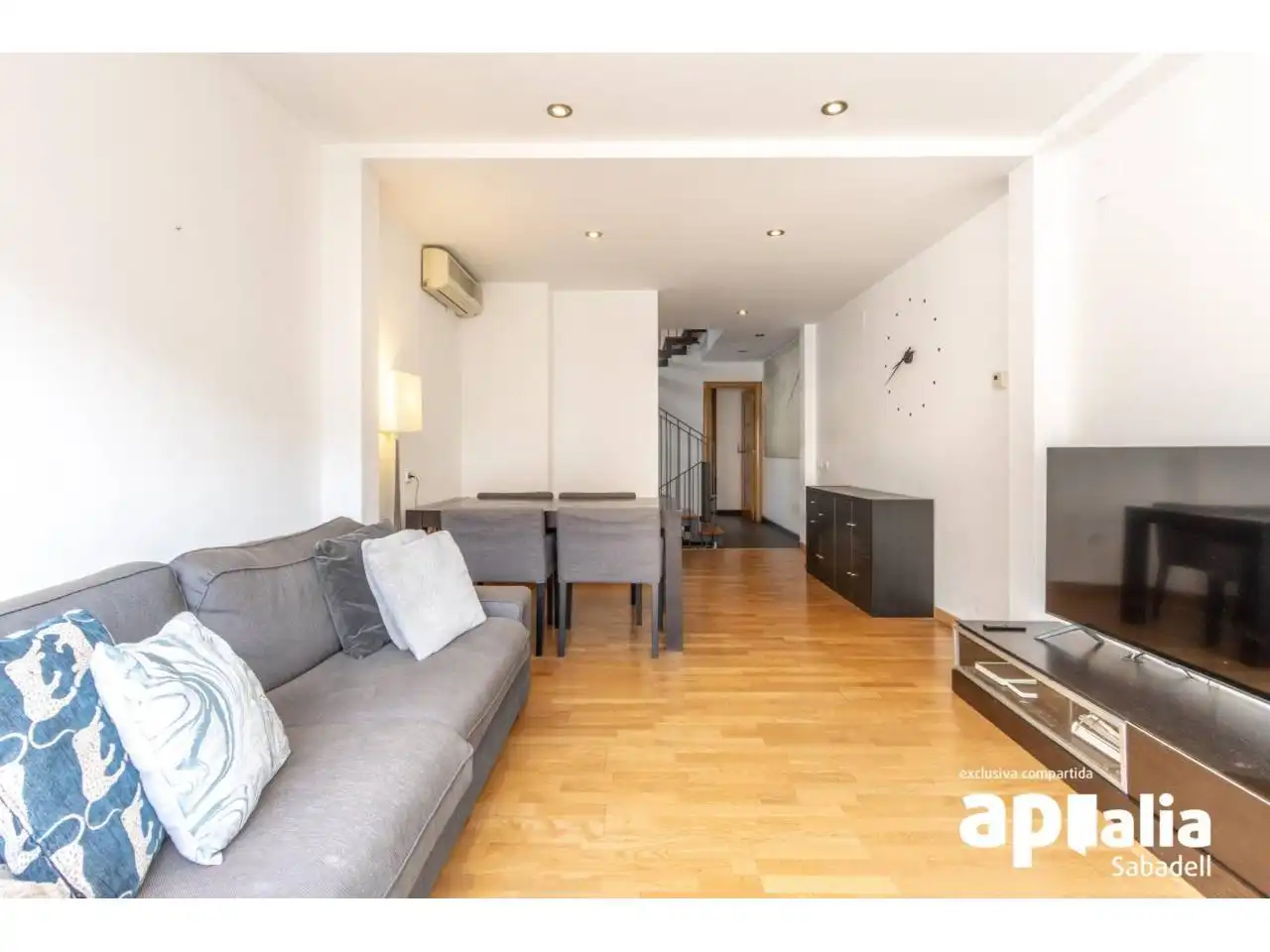 Sala de estar de Casa o chalet en venta en Sabadell con Aire acondicionado, Calefacción y Jardín privado