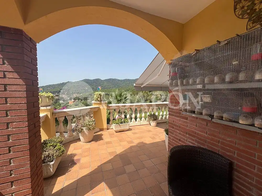Terrassa de Casa o xalet en venda en Vilassar de Dalt amb Aire condicionat, Calefacció i Jardí privat