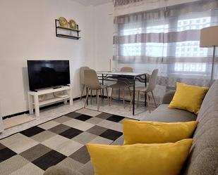 Living room of Flat to rent in Benidorm  with Air Conditioner, Heating and Balcony