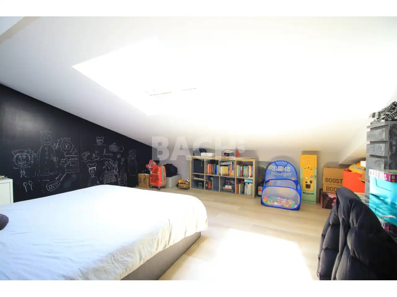 Habitación de Ático en venta en Vic con Aire acondicionado, Calefacción y Parquet