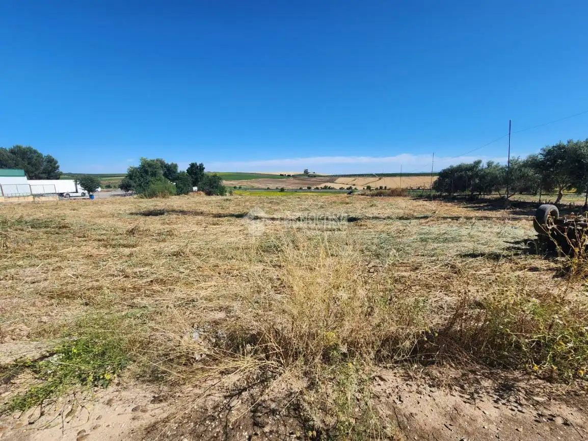 Terreno industrial en venta en Écija