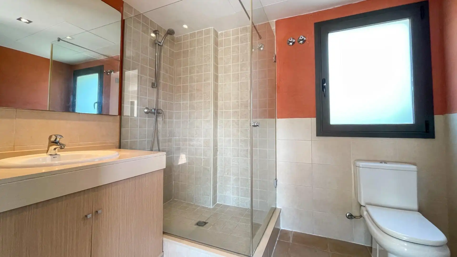 Bathroom of Houses for sale in Sant Pol de Mar  with Air Conditioner, Heating and Private garden