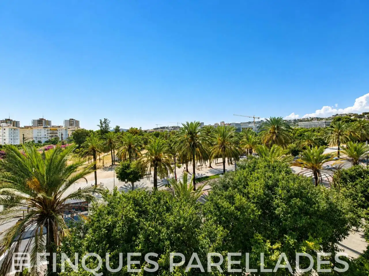 Vista exterior de Pis en venda en Sitges amb Terrassa i Traster