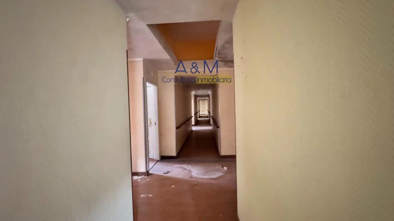 Buildings for sale in Falso, 15, Viana de Cega
