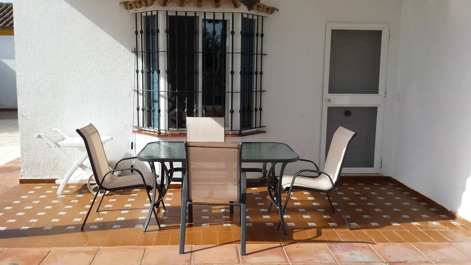 Terrace of Houses for rent in Chiclana de la Frontera  with Furnished