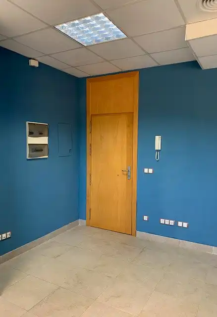 Büro mit Aufzug zur Miete in Avenida República Argentina, imagen 9