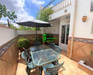 Jardí de Casa o xalet en venda en Santa Elena amb Aire condicionat, Calefacció i Terrassa