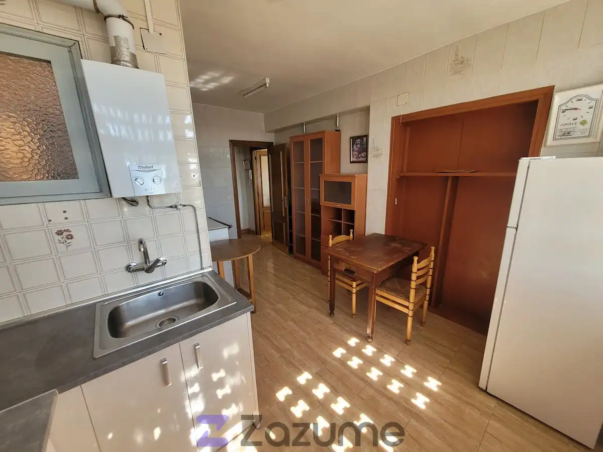 Küche von Wohnung zur Miete in Cuéllar mit Heizung, Parkett und Möbliert