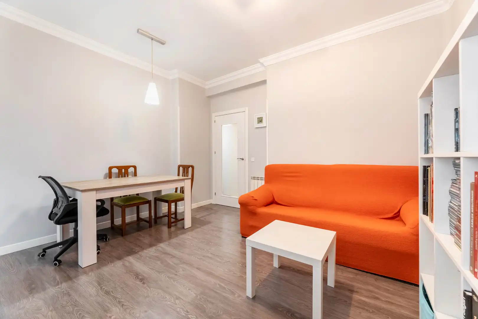 Sala d'estar de Pis en venda en Madrid amb Aire condicionat, Calefacció i Parquet