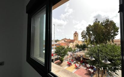 Vista exterior de Pis en venda en Cartagena amb Aire condicionat, Terrassa i Balcó