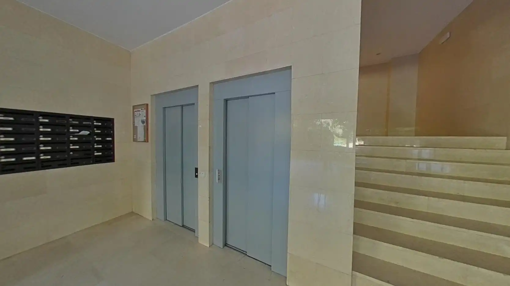 Wohnung zum Verkauf in Madrid mit Klimaanlage, Heizung und Abstellraum