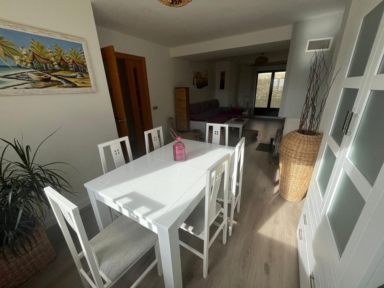 Menjador de Casa adosada en venda en Cabrerizos amb Calefacció, Jardí privat i Piscina comunitària