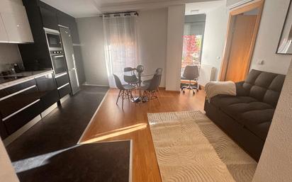 Living room of Flat to rent in  Toledo Capital  with Air Conditioner, Heating and Parquet flooring