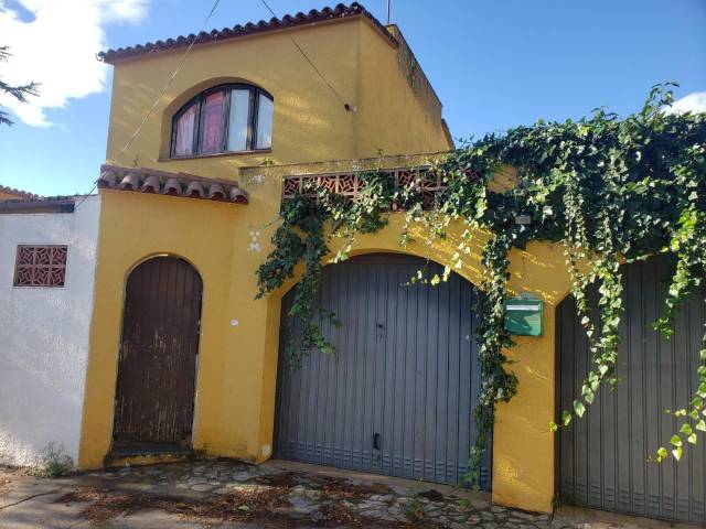 Casa-chalet en Venta en Carrer Santana en Riells