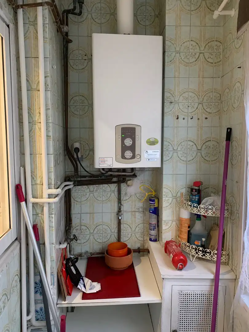 Bany de Oficina de lloguer en Valencia amb Aire condicionat i Calefacció
