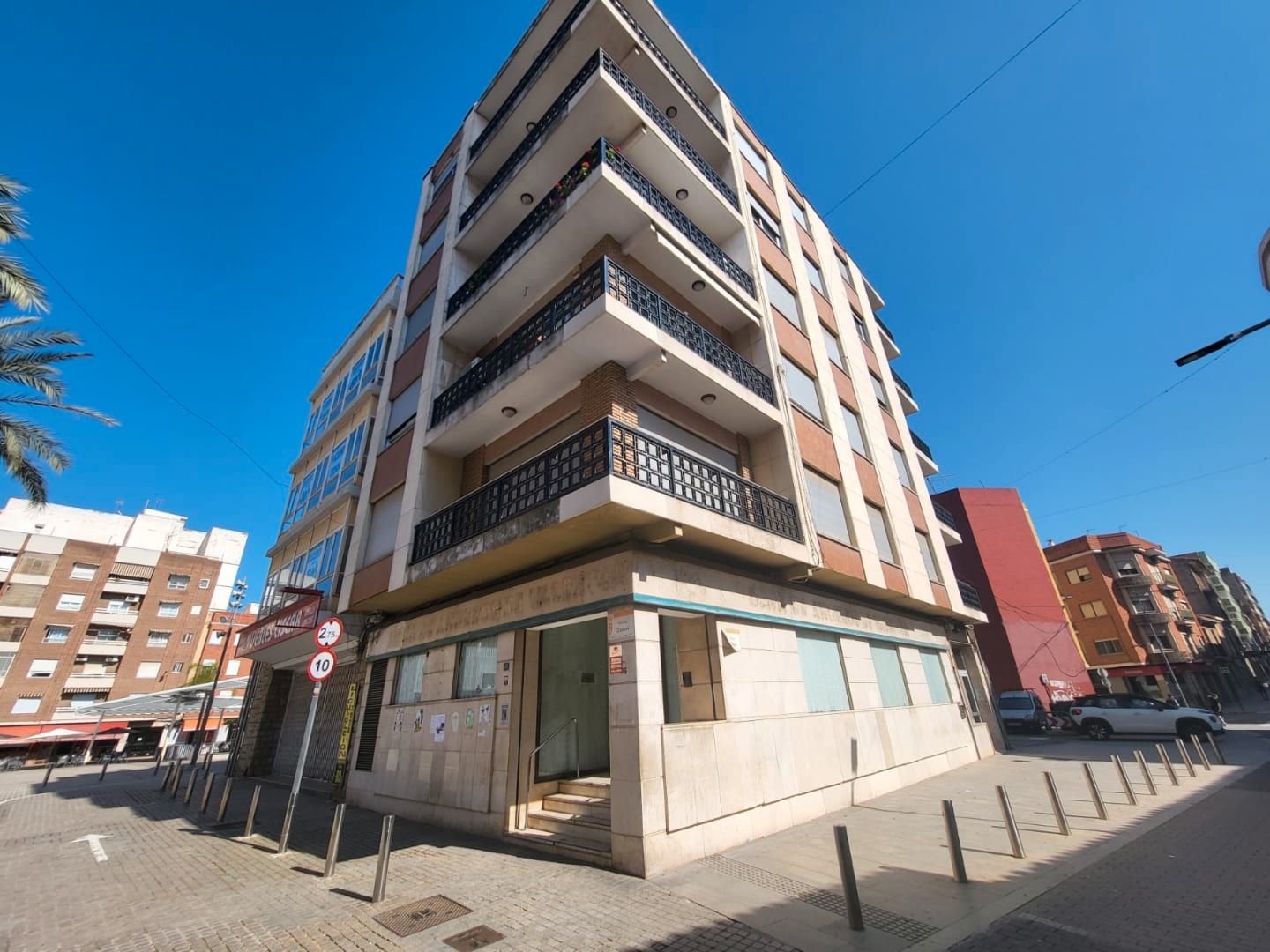 Premises to rent in CL PLAZA  DE COLON Nº 22 00001, Centro - Casco antiguo